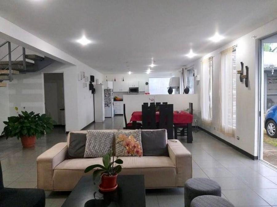 Foto Casa en Venta en Santa Brbara, Heredia - U$D 248.000 - CAV83721 - BienesOnLine
