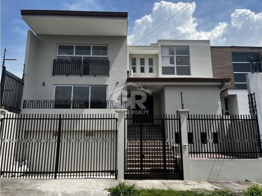 Home in Metric Way
