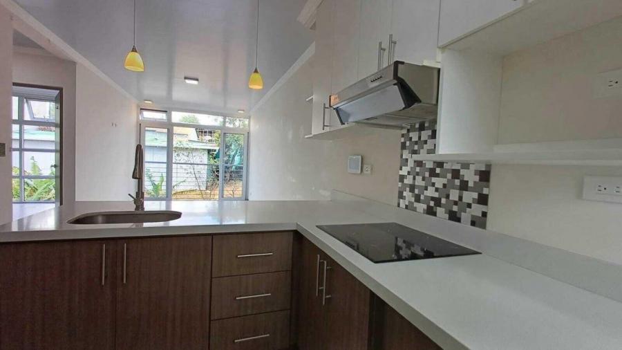Home in Metric Way