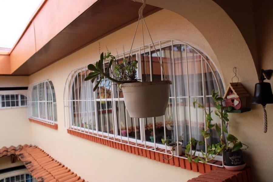 Home in Metric Way