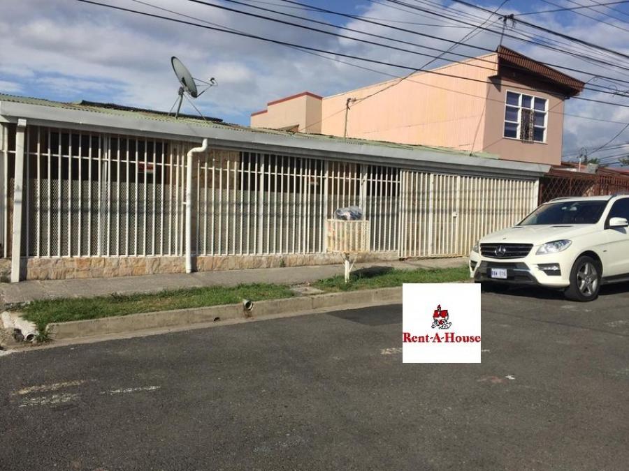 Foto Casa en Venta en Zapote, San Jos - U$D 170.000 - CAV39228 - BienesOnLine