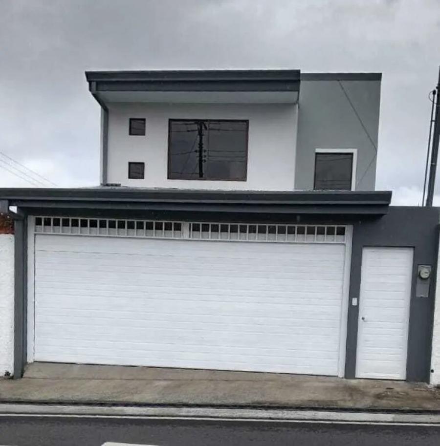 Home in Metric Way
