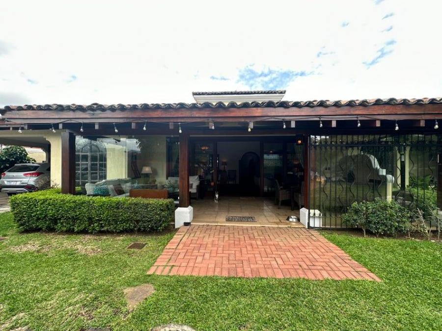 Home in Metric Way