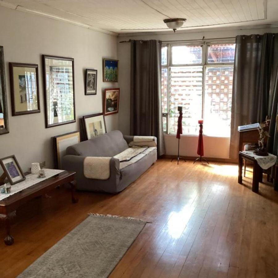 Foto Venta de casa con 3 apartamentos cerquita de todos