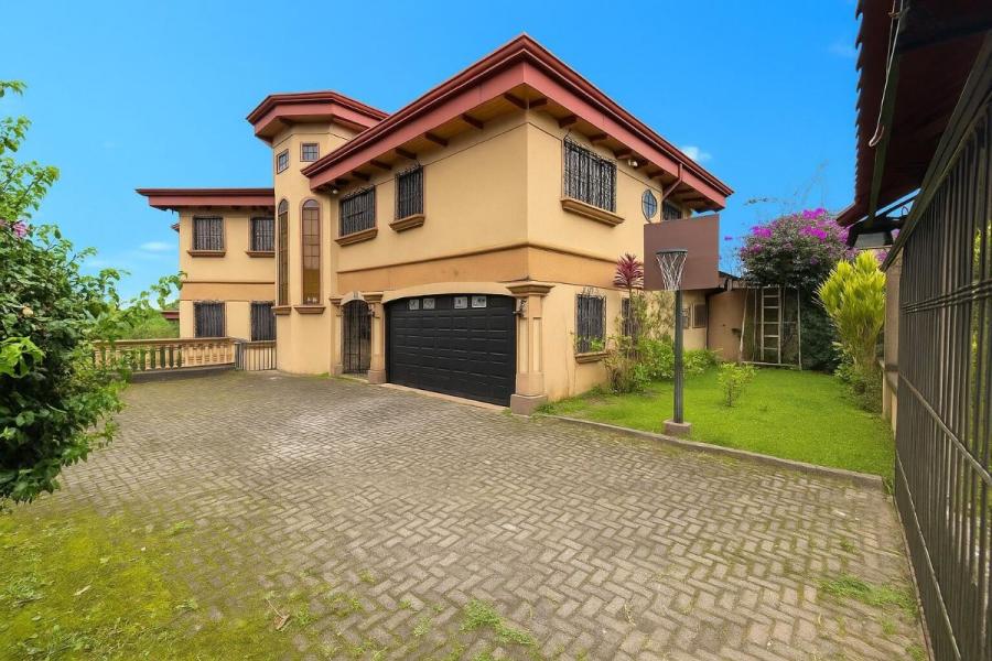 Home in Metric Way