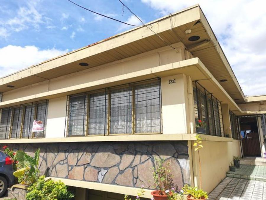 Foto Casa en Venta en Barrio Don Bosco, San Jos, San Jos - U$D 320.000 - CAV52142 - BienesOnLine