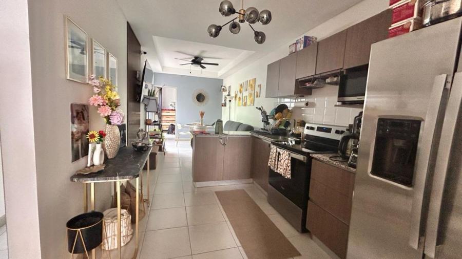 Home in Metric Way