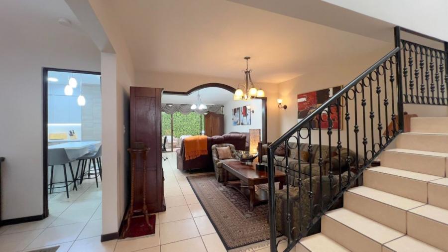Home in Metric Way