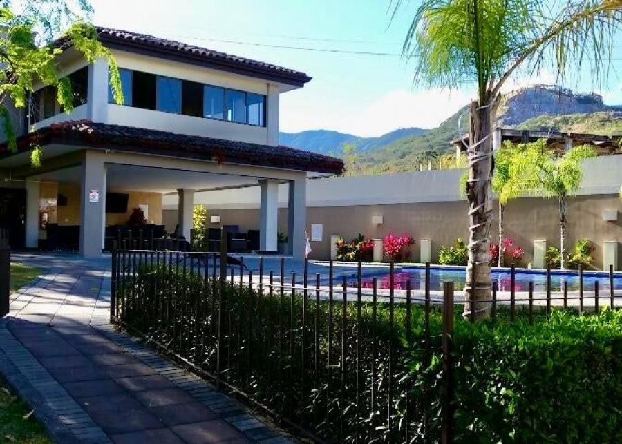 Foto Casa en Venta en Santa Ana, San Jos - U$D 225.000 - CAV89169 - BienesOnLine