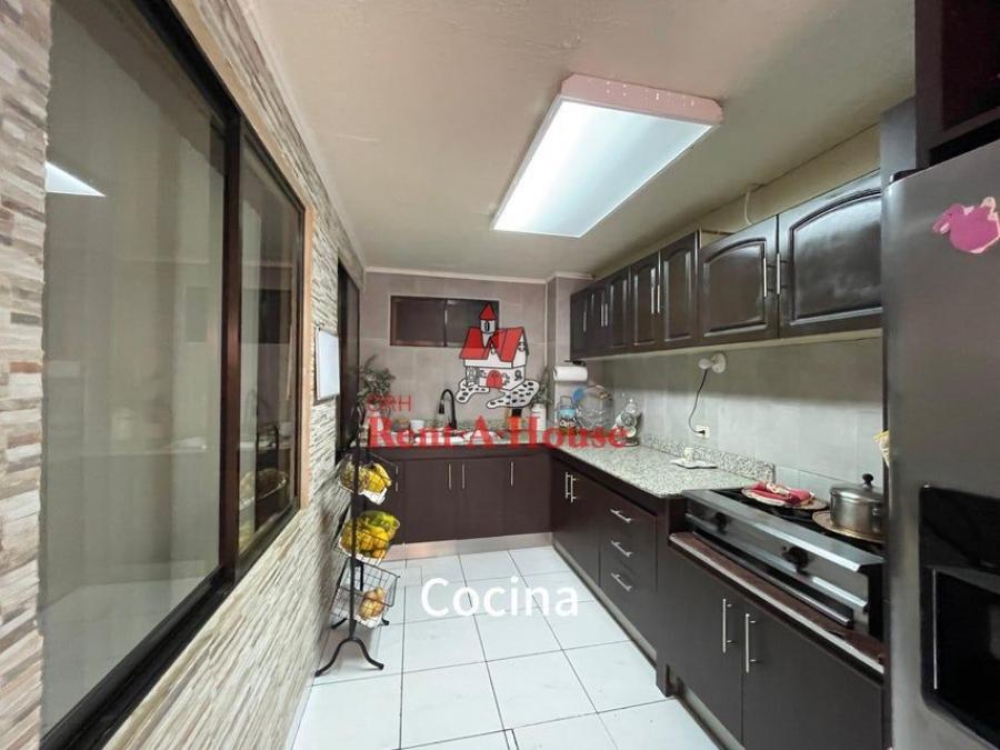 Home in Metric Way