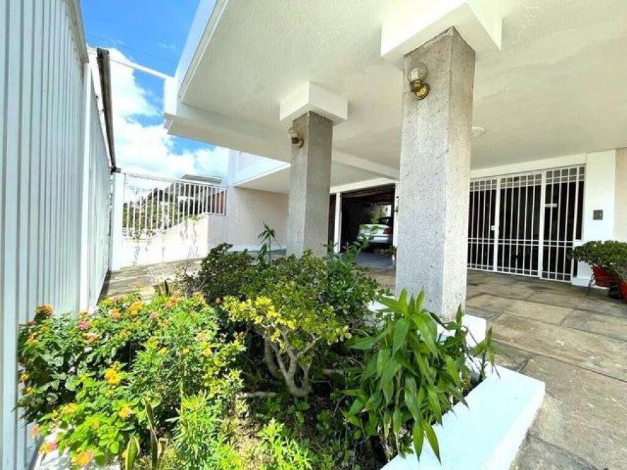 Home in Metric Way