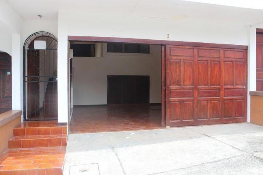 Foto Casa en Venta en Escaz centro, Escaz, San Jos - ¢ 137.000.000 - CAV49719 - BienesOnLine