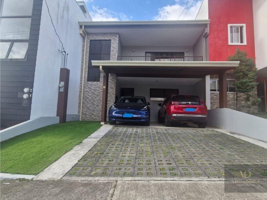 Foto Venta de casa en Exclusivo Condominio Terrafe – Ulloa-Heredia