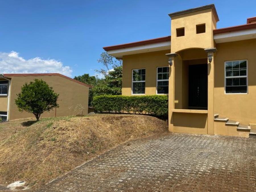 Foto Casa en Venta en Puente de Piedra, Grecia, Alajuela - U$D 175.000 - CAV54551 - BienesOnLine