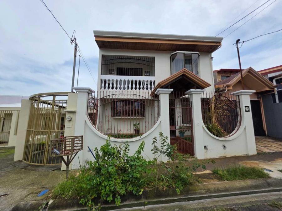Home in Metric Way