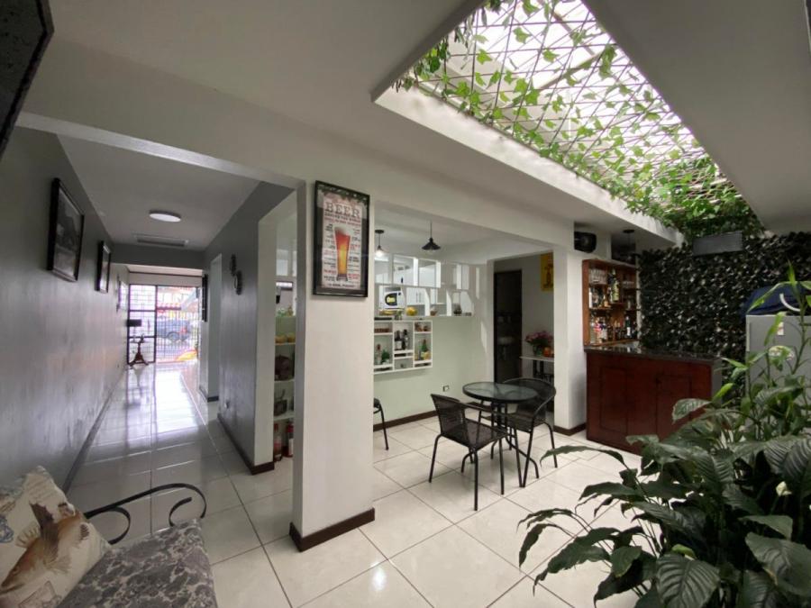Home in Metric Way