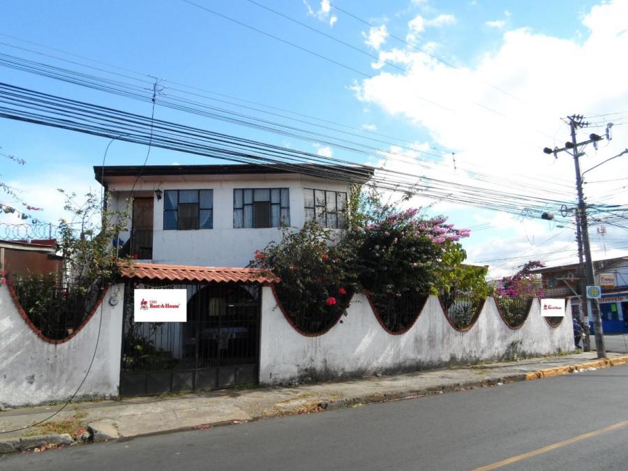 Foto Casa en Venta en Guadalupe, Goicoechea, San Jos - U$D 129.000 - CAV33297 - BienesOnLine