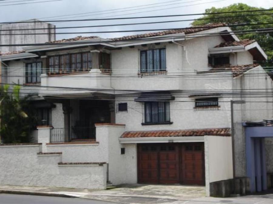 Foto Casa en Venta en Centro, Heredia, Heredia - U$D 600.000 - CAV36886 - BienesOnLine