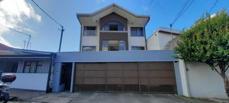 Home in Metric Way