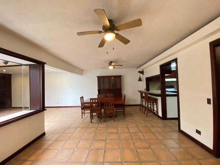 Foto Casa en Venta en Uruca, San Jos - U$D 185.000 - CAV95198 - BienesOnLine