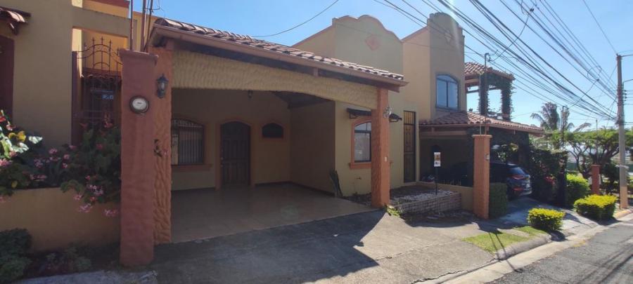 Foto Casa en Venta en Malinches, Heredia, Heredia - ¢ 112.000.000 - CAV52337 - BienesOnLine