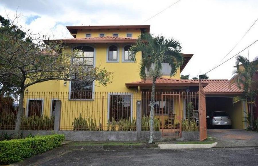 Foto Casa en Venta en Mercedes, Heredia - U$D 299.990 - CAV97867 - BienesOnLine