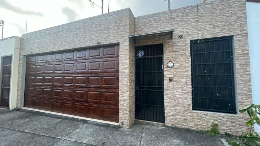Foto Casa en Venta en Monserrat, Cartago - U$D 185.000 - CAV68913 - BienesOnLine