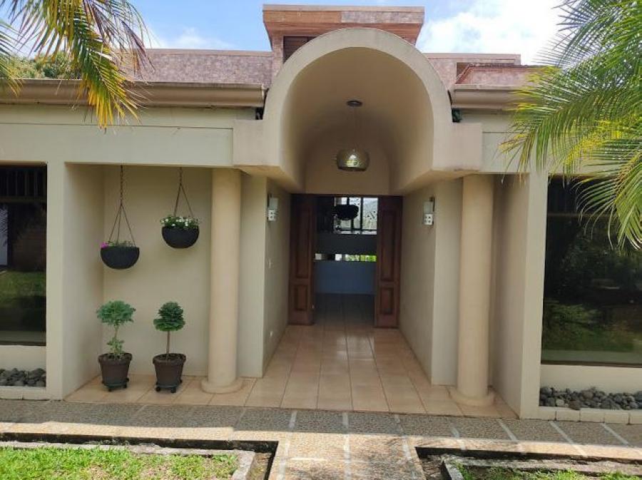 Home in Metric Way