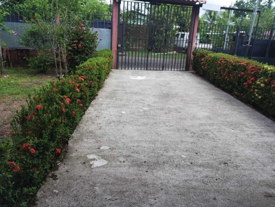 Home in Metric Way