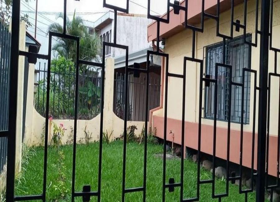 Home in Metric Way