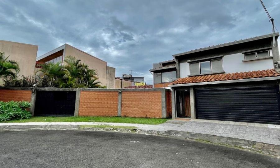 Home in Metric Way