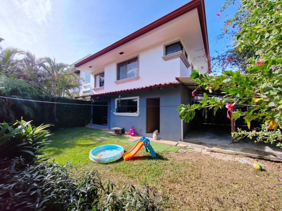 Foto Casa en Venta en pozos, Santa Ana, San Jos - U$D 250.000 - CAV95379 - BienesOnLine