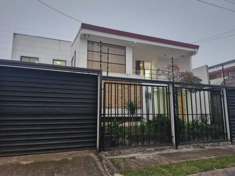 Home in Metric Way