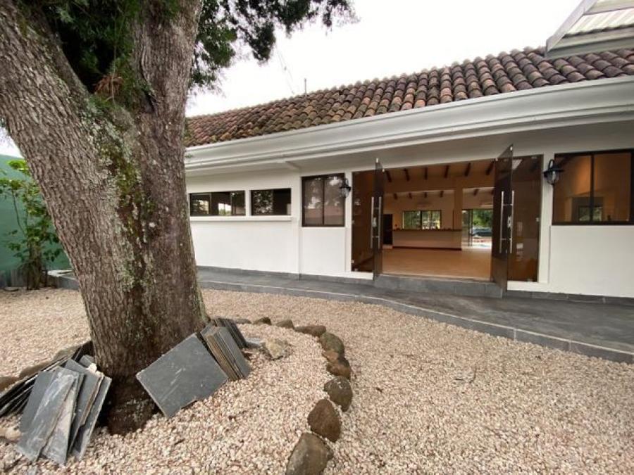 Foto Casa en Venta en Rio Oro, Santa Ana, San Jos - U$D 599.000 - CAV50603 - BienesOnLine