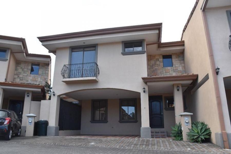 Foto Casa en Venta en Sabanilla, Sabanilla, San Jos - ¢ 137.000.000 - CAV45465 - BienesOnLine