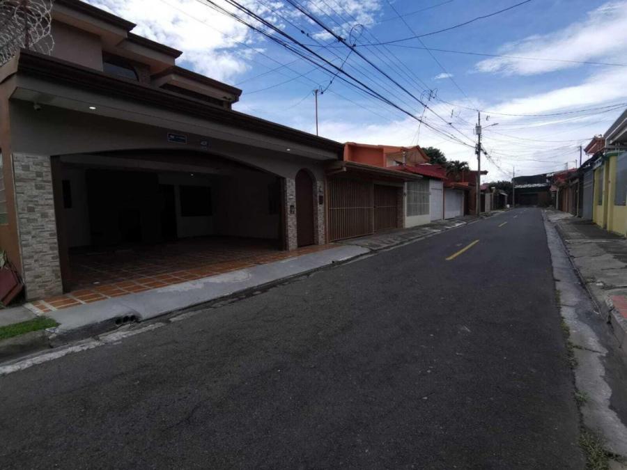 Home in Metric Way