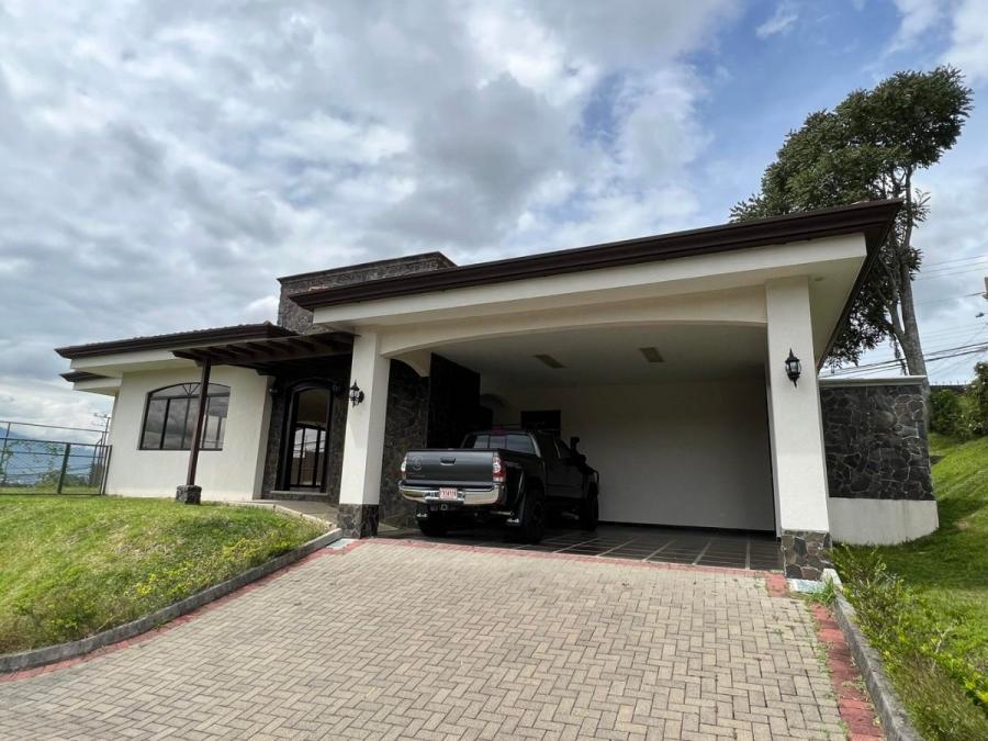 Foto Casa en Venta en San Isidro, Heredia - U$D 485.000 - CAV124003 - BienesOnLine