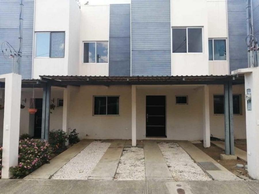 Foto Casa en Venta en Condominio La Valencia, San Pablo, Heredia - U$D 125.000 - CAV40188 - BienesOnLine