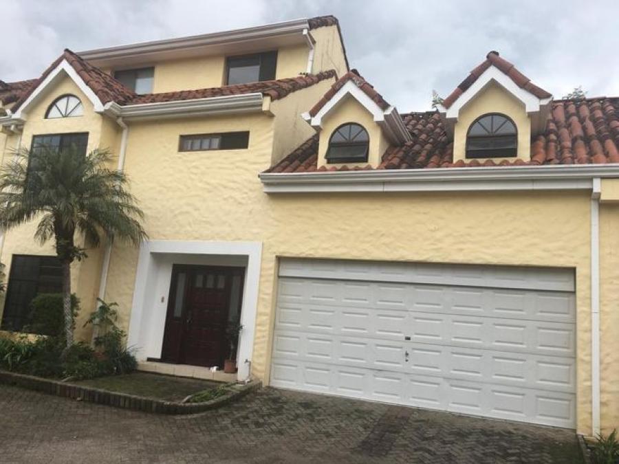 Foto Casa en Venta en San Rafael, Escaz, San Jos - U$D 250.000 - CAV35944 - BienesOnLine