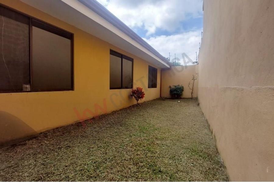 Foto Casa en Venta en Santiago, Heredia - U$D 177.000 - CAV97056 - BienesOnLine