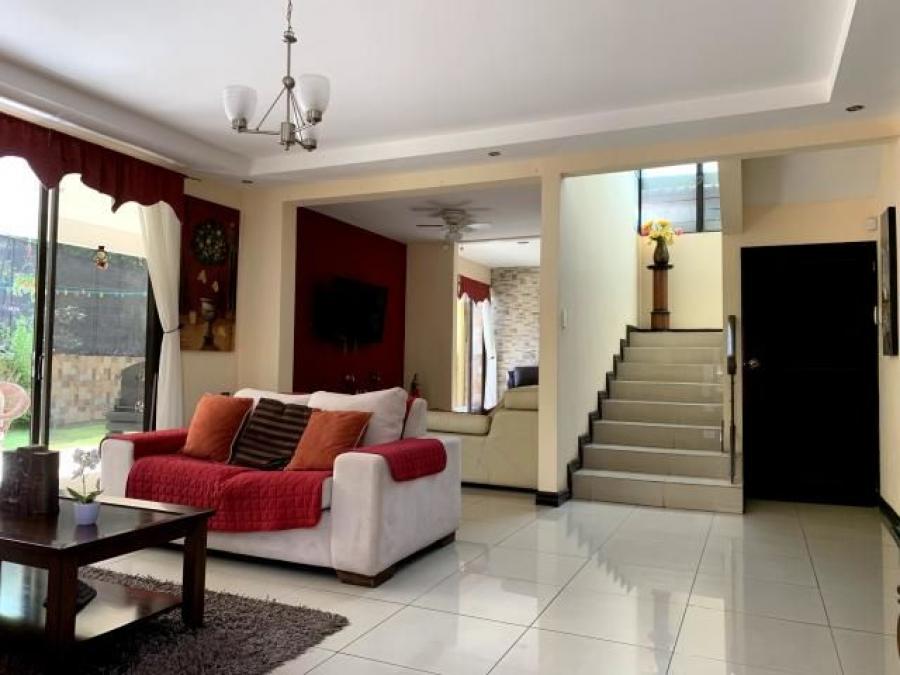 Foto Casa en Venta en San Rafael, San Jos - U$D 250.000 - CAV18219 - BienesOnLine