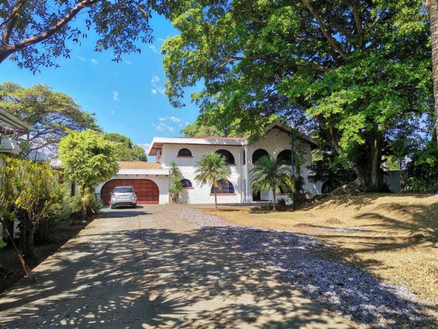 Home in Metric Way