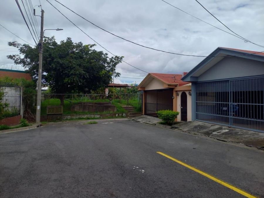 Home in Metric Way