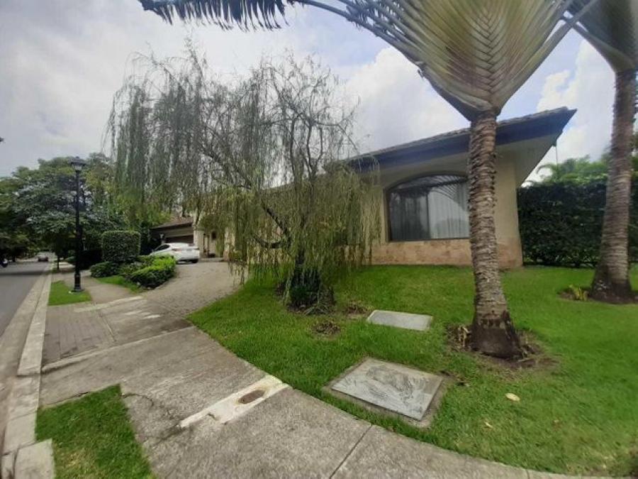 Foto Casa en Venta en Santa Ana, San Jos - U$D 990.000 - CAV54821 - BienesOnLine