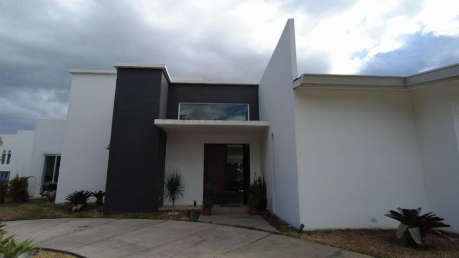Foto Casa en Venta en Santa Ana, San Jos - U$D 800.000 - CAV57132 - BienesOnLine