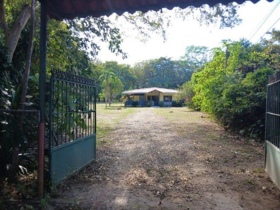 Foto Casa en Venta en Santa Cruz, Guanacaste - U$D 299.000 - CAV130152 - BienesOnLine