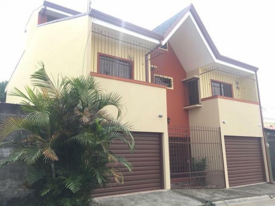 Foto Casa en Venta en Santo Domingo, Santo Domingo, Heredia - U$D 514.000 - CAV41867 - BienesOnLine