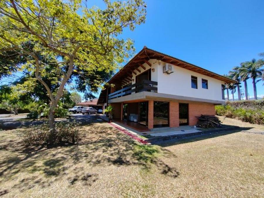 Foto Casa en Venta en Santo Domingo, Heredia - U$D 1.200.000 - CAV119477 - BienesOnLine