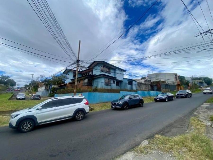 Home in Metric Way