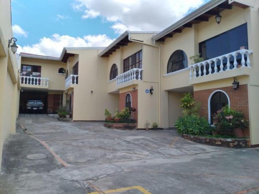 Foto Casa en Venta en Trejos Monte Alegre, Escaz, San Jos - ¢ 104.000.000 - CAV42836 - BienesOnLine